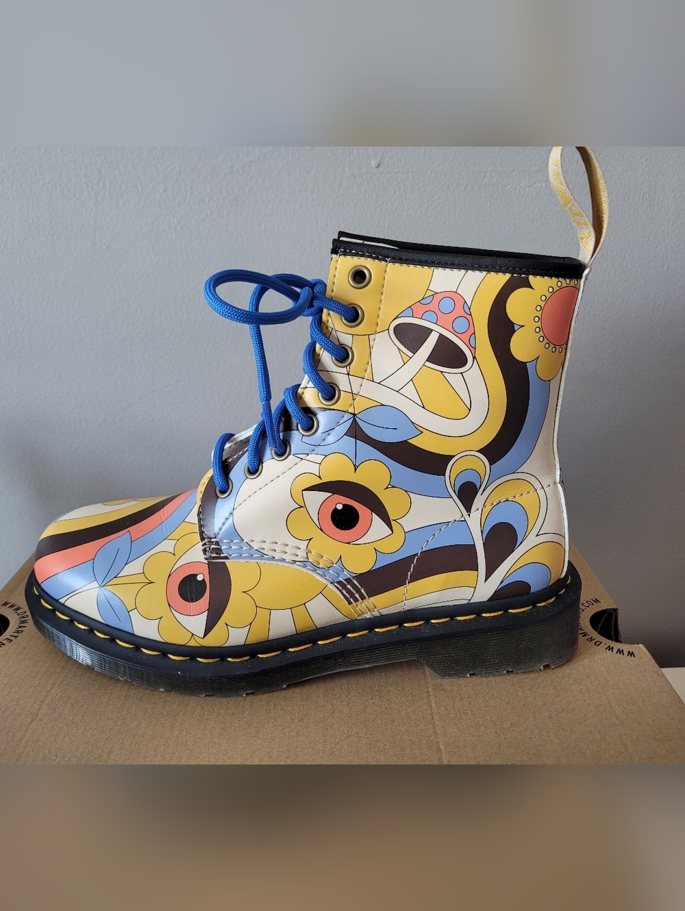 Dr Martens Retro Ray Kemble Lace Up Boots, BNIB, Size 8 - Picture 6 of 12